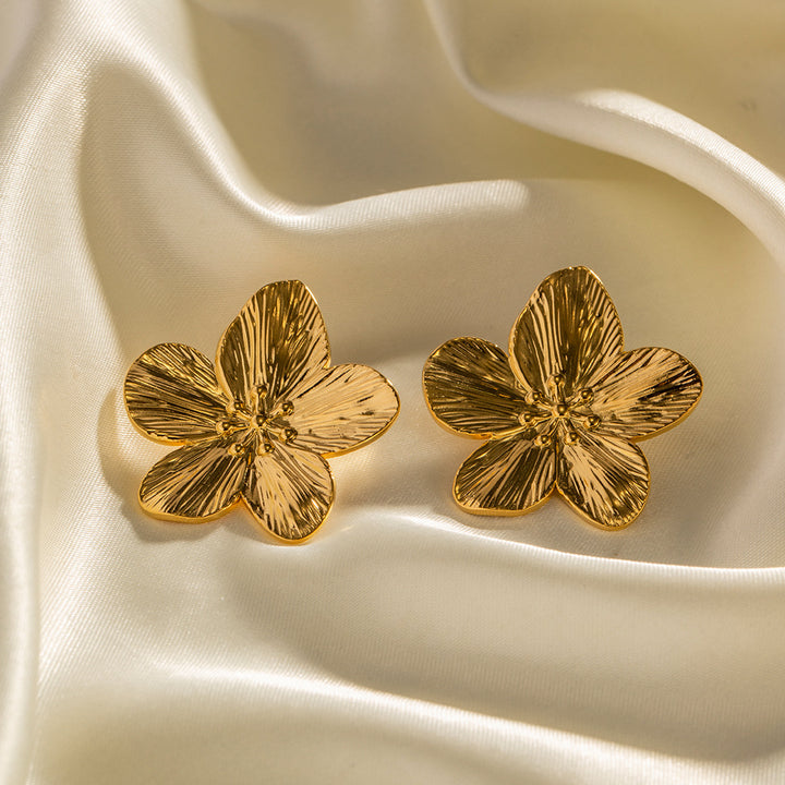 Retro Gold Floral Earrings