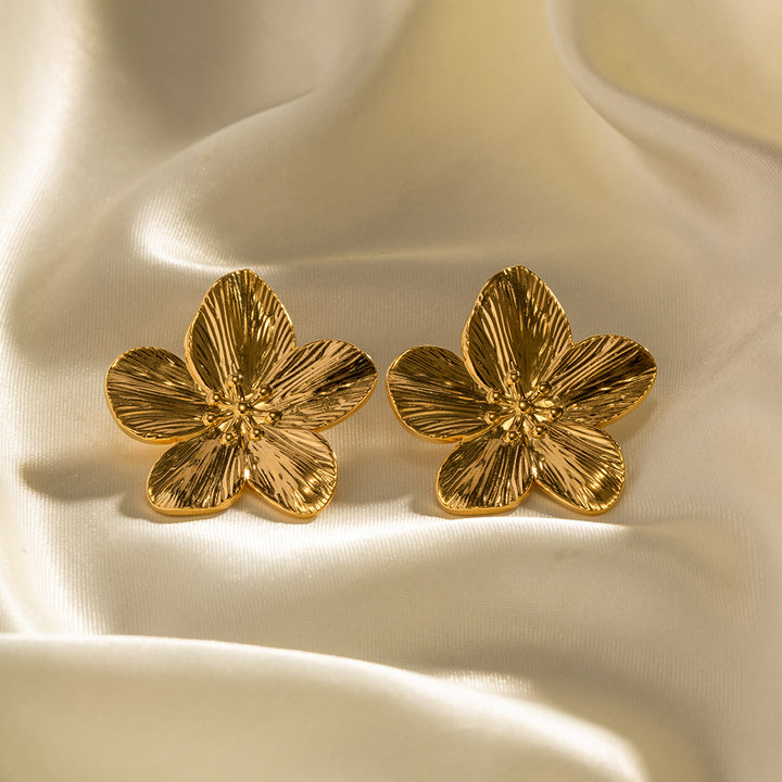 Retro Gold Floral Earrings